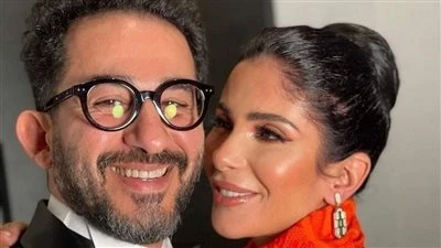 طلاق منى زكي وأحمد حلمي.. شائعة أم حقيقة؟