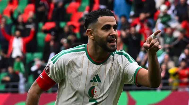 ليلة تألق فيها محرز، منتخب الجزائر يسحق السودان بثلاثية في أمم أفريقيا