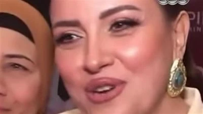 بعد صور ريهام عبد الغفور المسيئة.. الجمهور يتداول فيديو جديد للفنانة في العرض الخاص