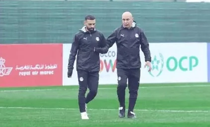 منتخب مصر يتدرب تحت الأمطار استعداداً لجنوب أفريقيا