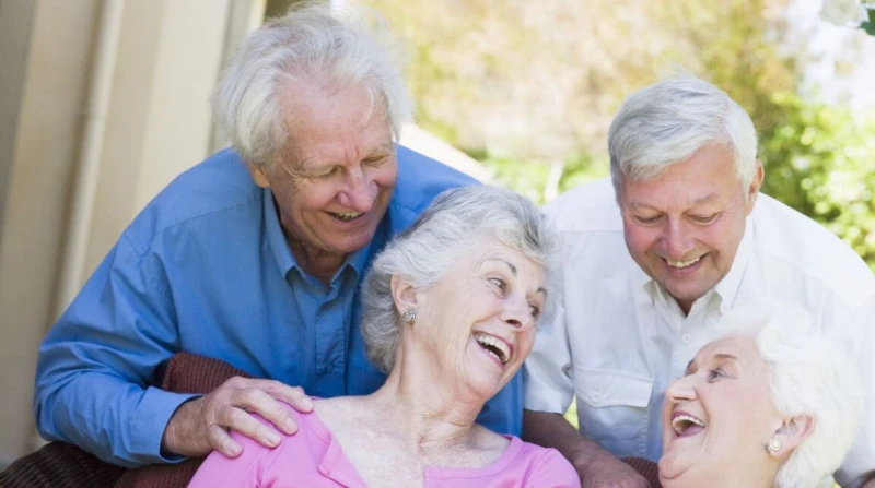 هل يمكن للعلم أن يرفع عمر الإنسان لـ120 عامًا؟