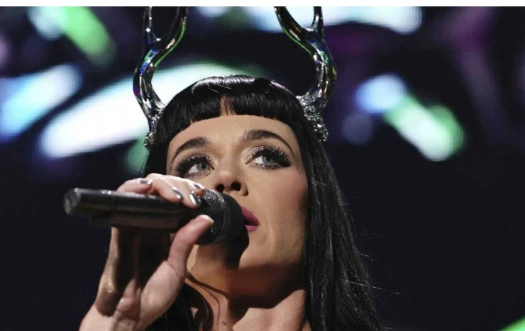 جندي أمريكي قتل سيده بأمر كاتي بيري : كانت في مصر منذ إسبوع