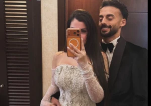 اول صورة لعروسة أحمد عبد القادر نجم الاهلي : تقول للقمر قوم وانا اقعد مكانك