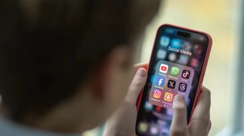 أستراليا تحظر وسائل التواصل الاجتماعي للأطفال دون 16 عامًا في هذا الموعد