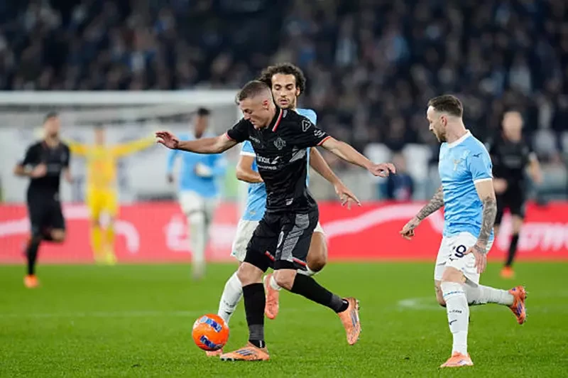 تعادل لاتسيو أمام كريمونيزي سلبياً في الدوري الإيطالي