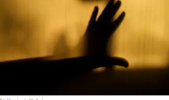 عجوز هتك عرض طفل في ايتاي البارود: اخصوووووووه