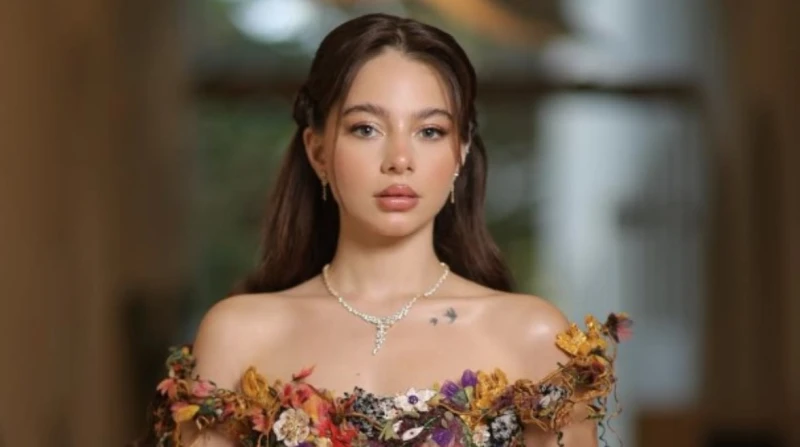 مغنية سورية تبحث عن والدها منذ 13 عامًا، كيف تجددت الجراح والأمل؟