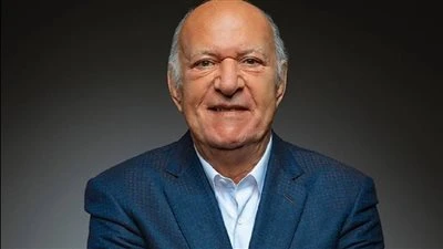 بعد تعافيه من وعكته الصحية.. عمر خيرت يحيي أولى حفلاته بقطر اليوم