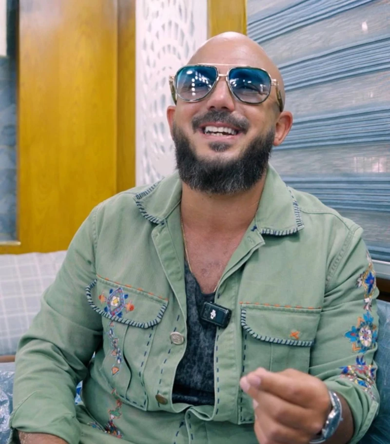 محمود العسيلي يكشف عن زيجاته ورأيه في الحب