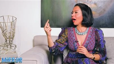 مفيش الكلام دا.. انفعال لقاء الخميسي بسبب الحديث عن الزوجة الثانية