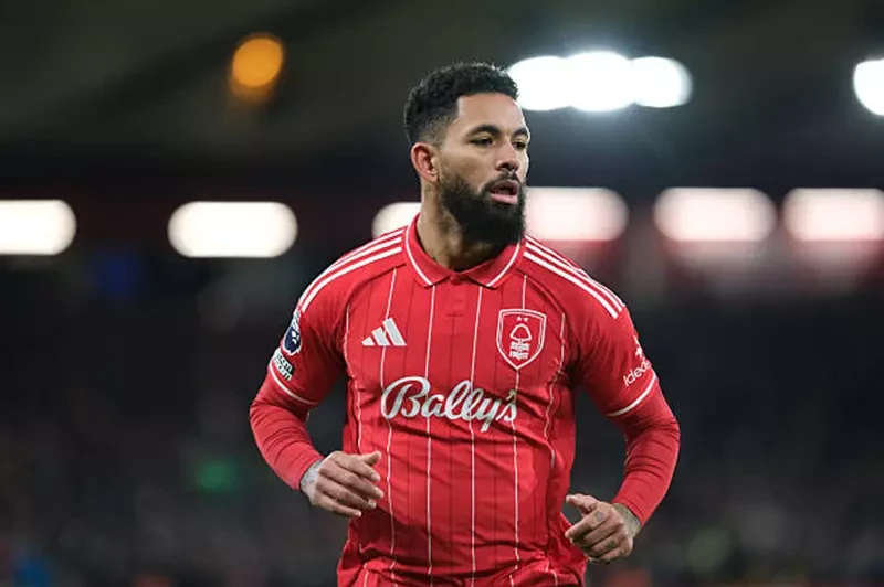 البرازيلي دوجلاس لويز يدخل حسابات البلوز