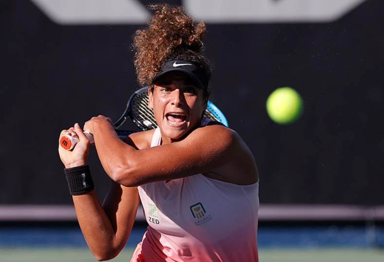 ميار شريف تودع تصفيات أستراليا المفتوحة للتنس من الدور الأول