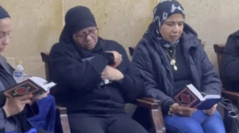 مشاهد مؤثرة في عزاء الاستايلست ريهام عاصم (صور)