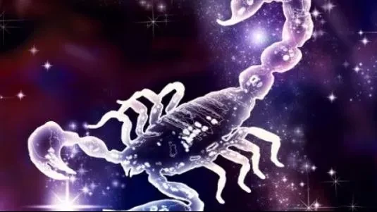 برج العقرب حظك اليوم السبت 3 يناير 2026.. حدسك يقودك للقرارات الصحيحة