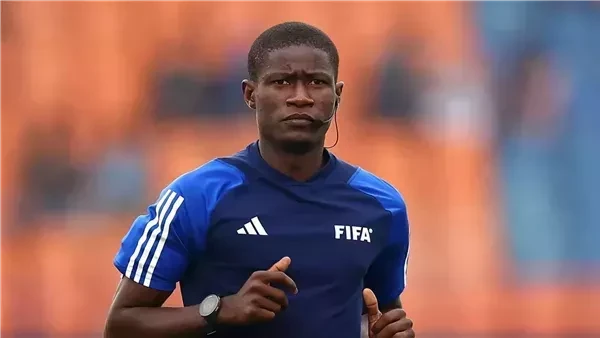 اتهامات فساد وُجهت لـ حكم مباراة مصر والسنغال وتعرض للهجوم من جمهور النادي الأهلي