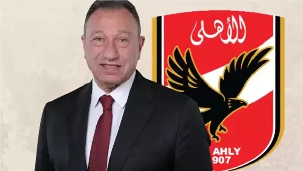 محمود الخطيب يخضع لفحوصات طبية في باريس ويخضع للعلاج هناك