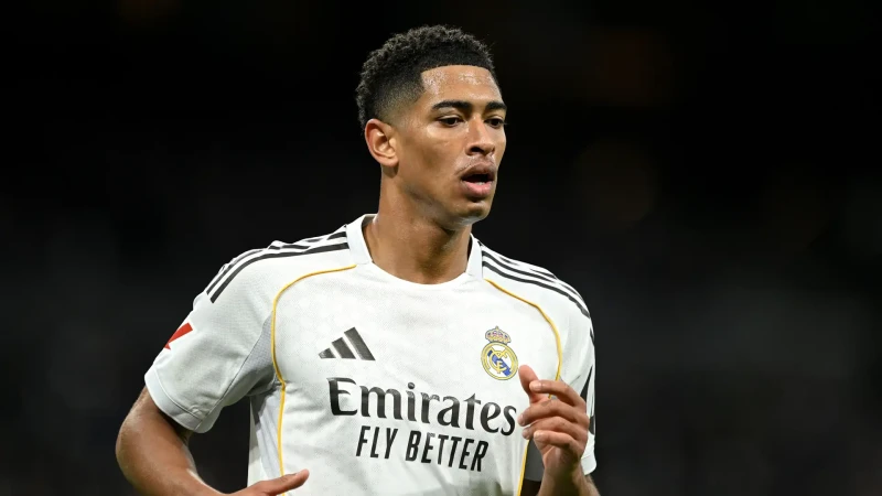 الأداء ضعيف والحفلات مولعة.. “بيلينجهام” بين المطرقة والسندان