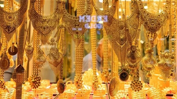 تراجع سعر الذهب منتصف تعاملات الجمعة وعيار 21 يسجل 5900 جنيه للشراء (تحديث رسمي جديد)