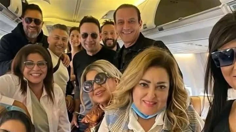 قبل مباراة مصر والسنغال.. حقيقة طائرة الفنانين إلى المغرب لدعم المنتخب