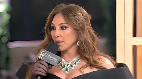 إليسا: Joy Awards أصبح مهرجان عالمي وأحضر لألبوم جديد يُطرح قبل الصيف