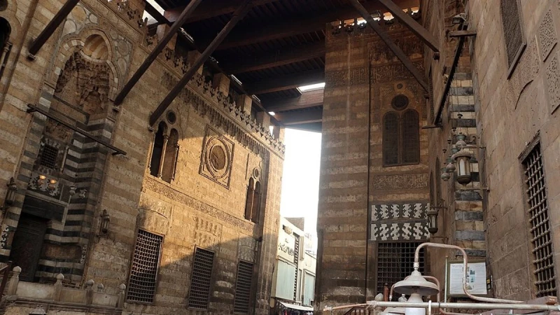 الأحد بقبة الغوري.. فرقة الساحة الرضوانية تحتفل بمولد السيدة زينب