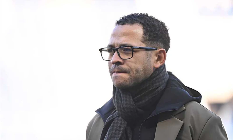 ليام روسينيور وصل لندن للتفاوض مع تشيلسي