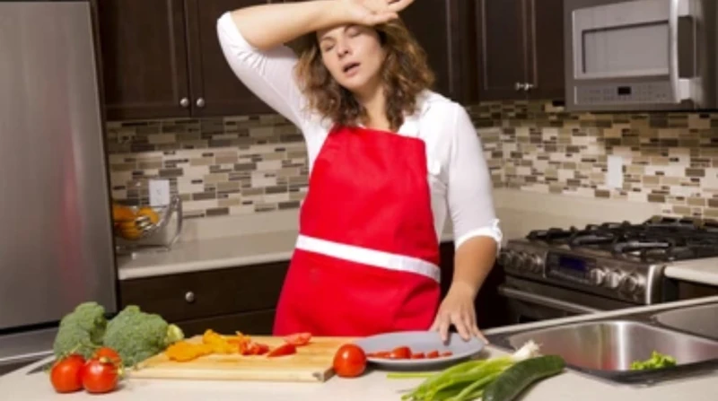 قبل عزومات رمضان.. أشهر 5 خرافات في المطبخ ترهق “ست البيت”