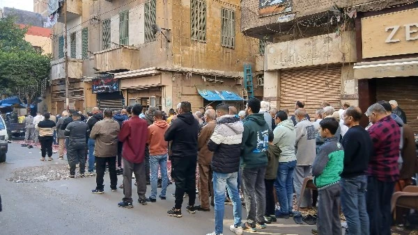 بعد صراع مع المرض.. تشييع جثمان الفنان محمد الإمام بالإسكندرية