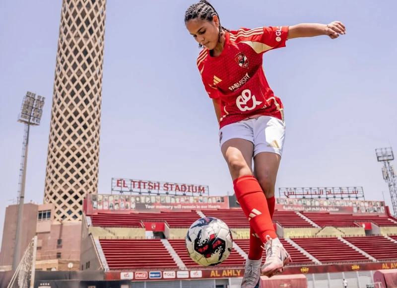 مين هياخد سارة خالد.. البنك الأهلي ولا زد؟