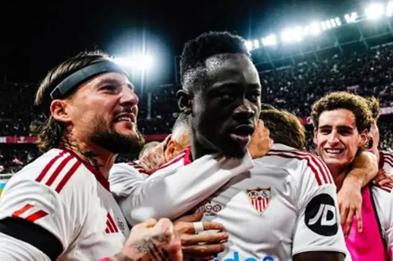 إشبيلية يصطاد أسود الباسك في الدوري الإسباني