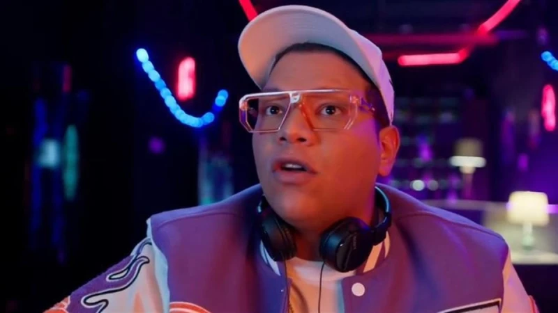 أحمد عبد الحميد «دي جي طاطا»… موزع موسيقي في مسلسل "بيت بابا "