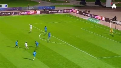 نيوم ضد الهلال.. استمرار التعادل السلبي بين الهلال ونيوم في دوري روشن السعودي بعد منتصف الشوط الأول