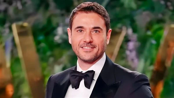 أعمال أحمد عز في الإذاعة قبل الفهلوي