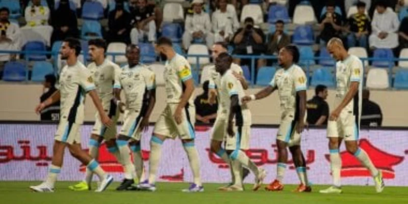 اتحاد جدة ضيفاً على ضمك بالدوري السعودي الليلة