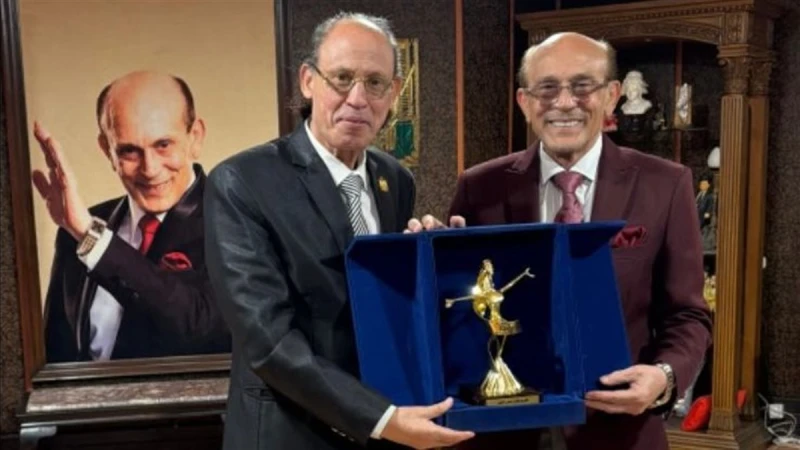 تكريم محمد صبحي في احتفالية الجمعية المصرية العربية للثقافة والإعلام والفنون