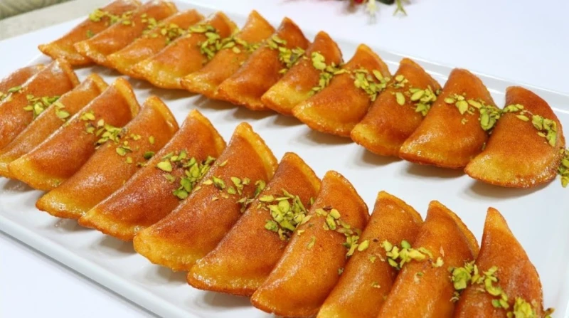 قطايف بالبستاشيو.. أشهر 5 حلويات في رمضان 2026