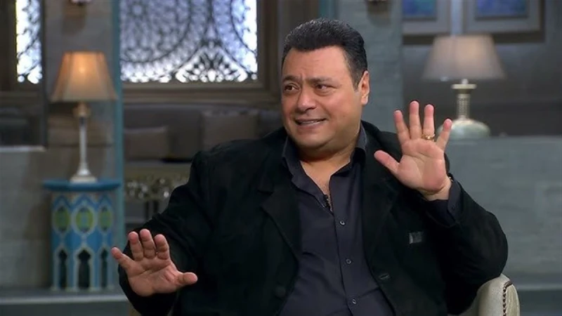 «بلاش فنانين».. مراد مكرم يطالب بسفر الألتراس لدعم منتخب مصر في المغرب