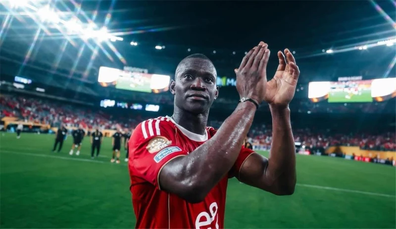 الأهلي يتمسك بموقفه.. وديانج يجهّز شنطته