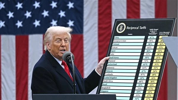 فوكس نيوز تتراجع عن خبر وقف التأشيرات وتؤكد: القرار يقتصر على تأشيرات الهجرة