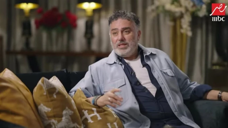 بعيط وأنا بكتب شخصياتي.. تامر حبيب يفتح قلبه في "عندك وقت مع عبلة"