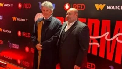 طارق نور في المقدمة.. حضور غفير من إدارة الشركة المتحدة في احتفالية مسلسل ميدتيرم| صور