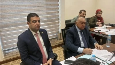 وحيد قرقر يشيد بجهود هيئة قناة السويس في استقرار الملاحة البحرية وتعافي حركة العبور