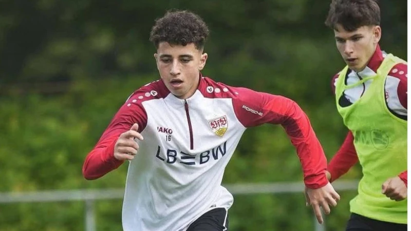 الأهلي بيصدر مواهب لأوروبا.. الطريق اتفتح والقطر ماشي