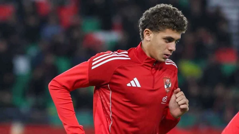 حمزة عبد الكريم يحقق حلمه.. نسر الأهلي يطير إلى برشلونة