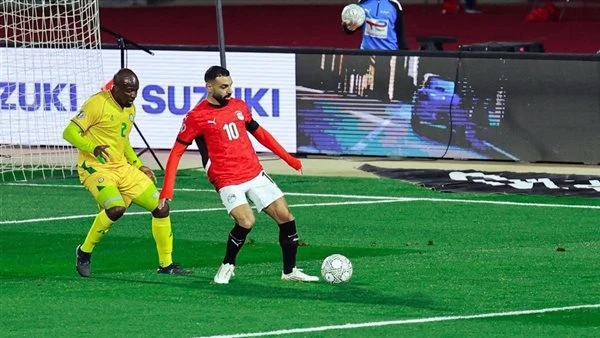 تردد القناة الرياضية المغربية التي تنقل مباراة مصر وبنين بشكل مجاني وبدون تشفير