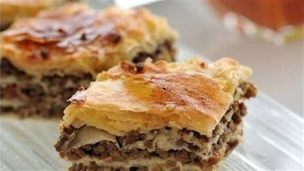 طريقة عمل الجلاش باللحمة المفرومة مقرمش ومذاقه لا يقاوم