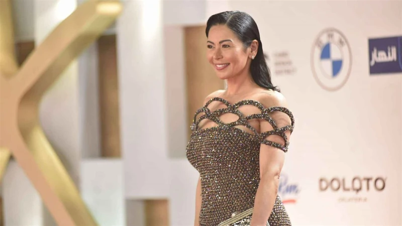 لقاء الخميسي في حوار سابق: "اتخانت مرة وكان يعرف بنات كتير"