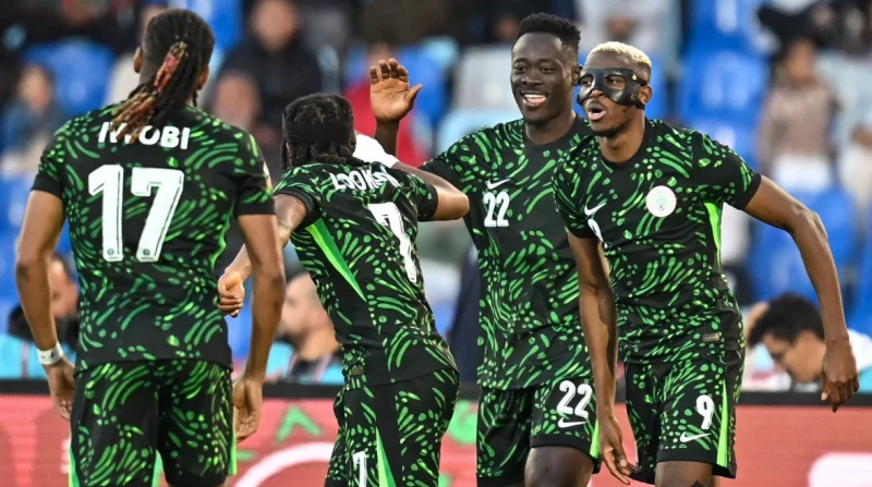 نيجيريا تهزم الجزائر وتتأهل لملاقاة المغرب في نصف نهائي أمم أفريقيا