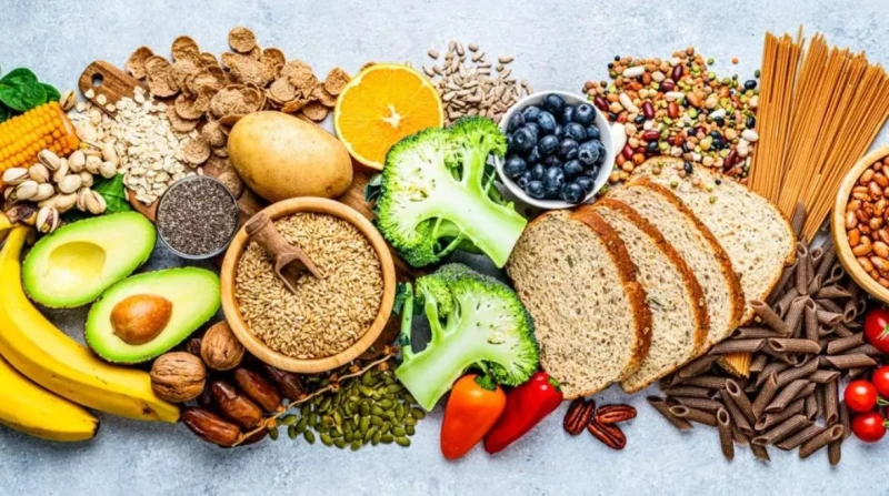 الدماغ الثاني للجسم.. أطعمة طبيعية تحسن من صحة الأمعاء