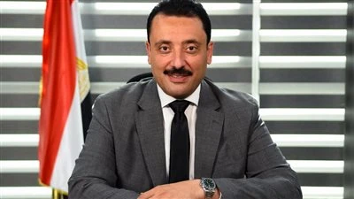 لجنة التعليم بمجلس الشيوخ تناقش اقتراح النائب محمد رزق بشأن تركيب كاميرات مراقبة بجميع المدارس لتعزيز الأمن والسلامة